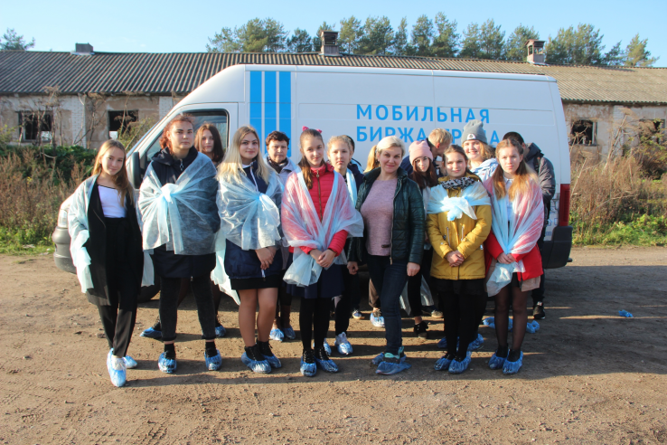 Лодейнопольские школьники знакомятся с фермерским хозяйством
