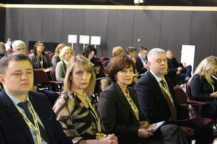 Служба занятости Ленобласти приняла участие в Международном Форуме Труда