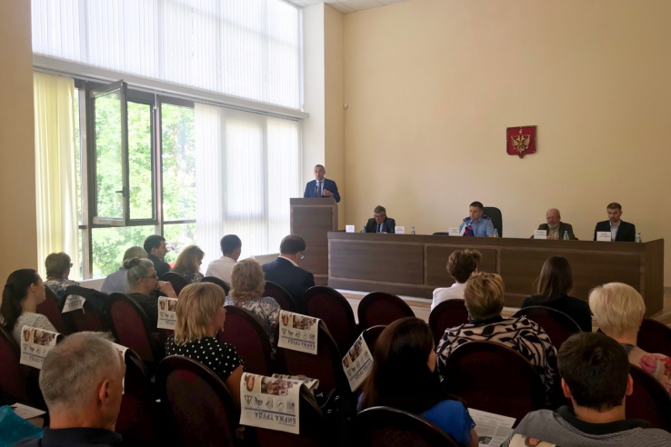 Работодатели Гатчинского района узнали о работе надзорных органов