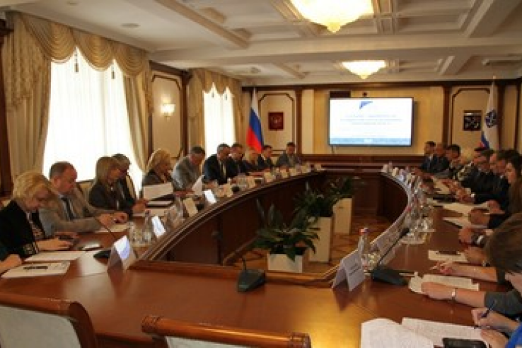 В Правительстве Ленинградской области состоялась комиссия по обеспечению устойчивого развития экономики и социальной стабильности