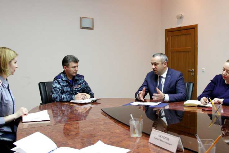 Начальник УФСИН и председатель комитета по труду обсудили вопросы  взаимодействия 